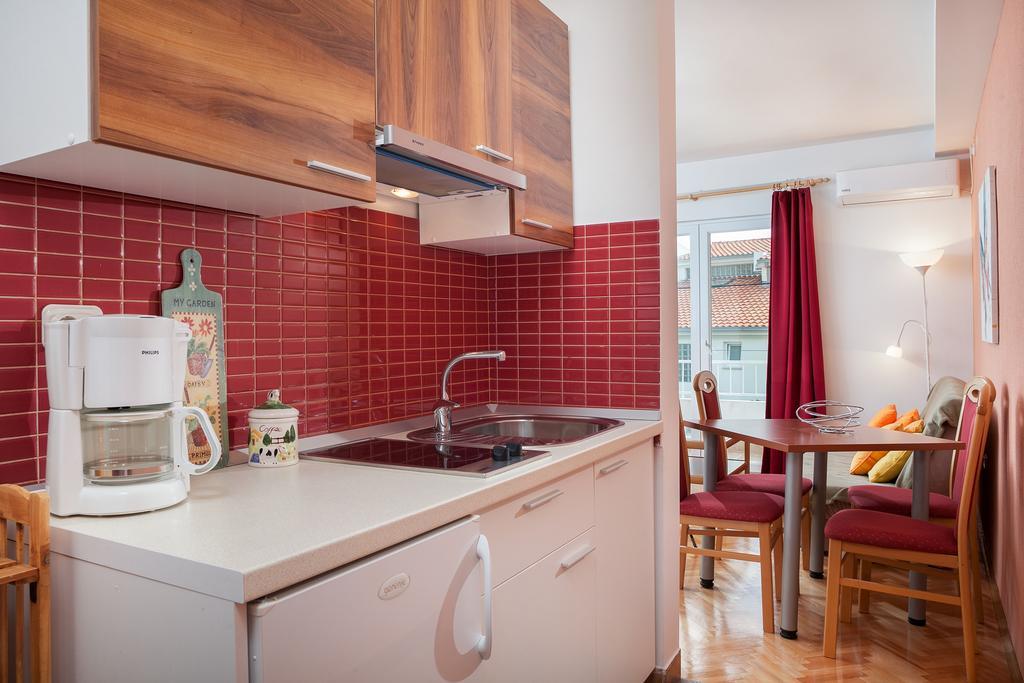 Apartment & Rooms Meri Tučepi Dış mekan fotoğraf