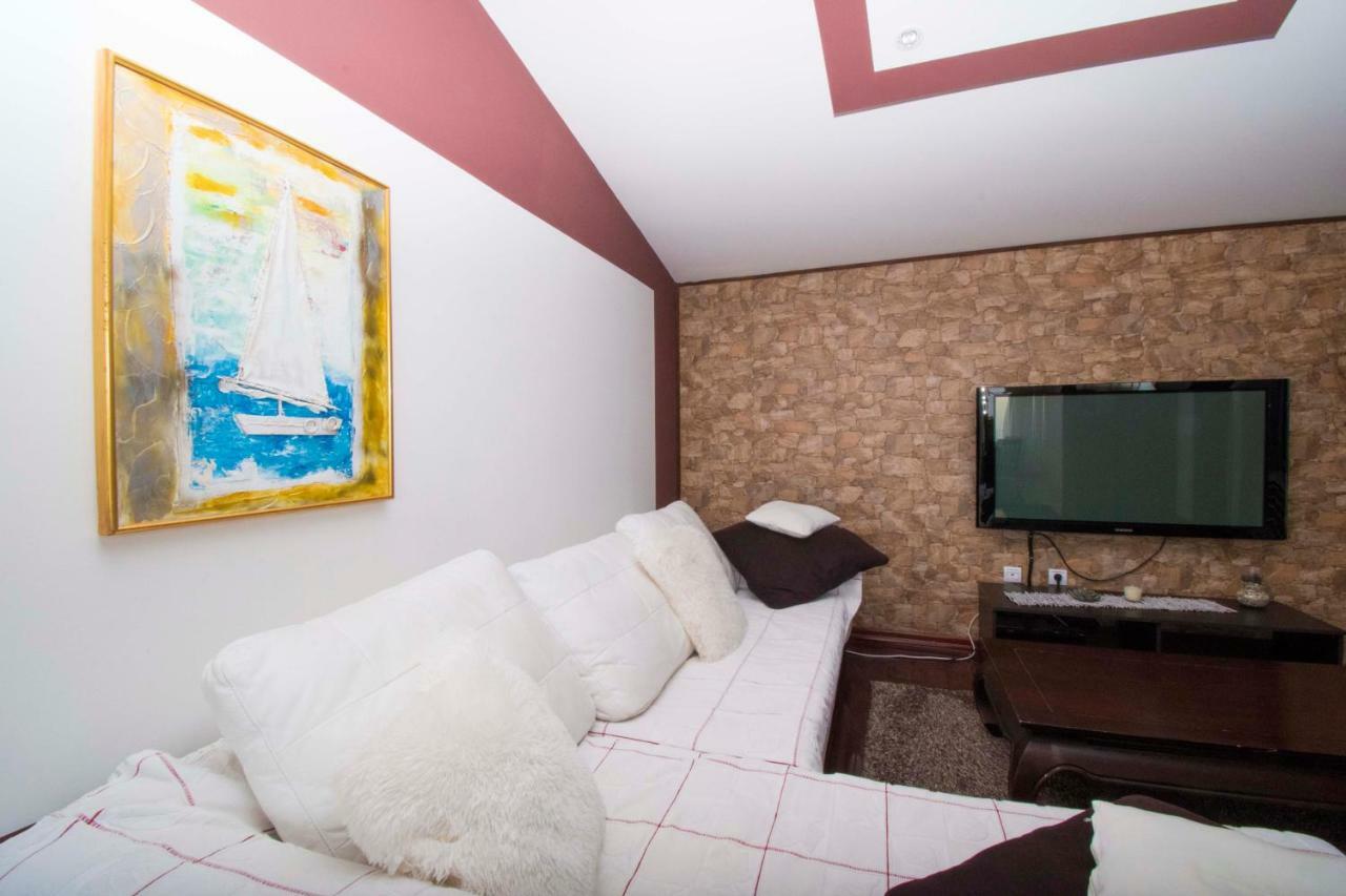 Apartment & Rooms Meri Tučepi Dış mekan fotoğraf